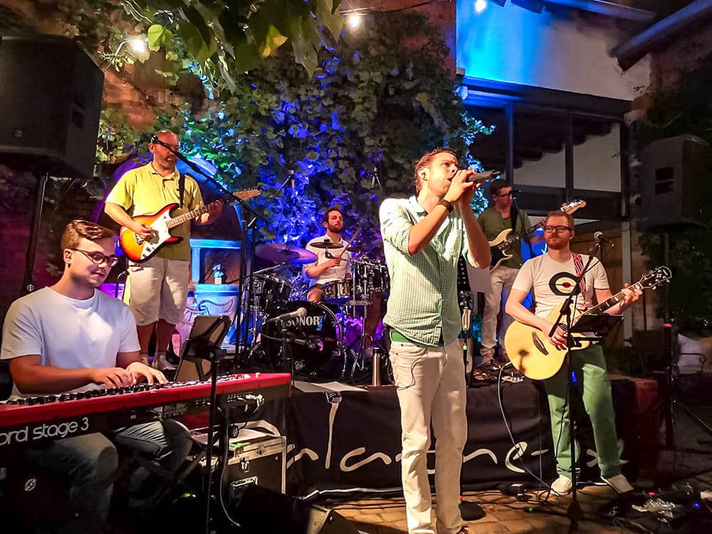 Impressionen der Band Palatine-six